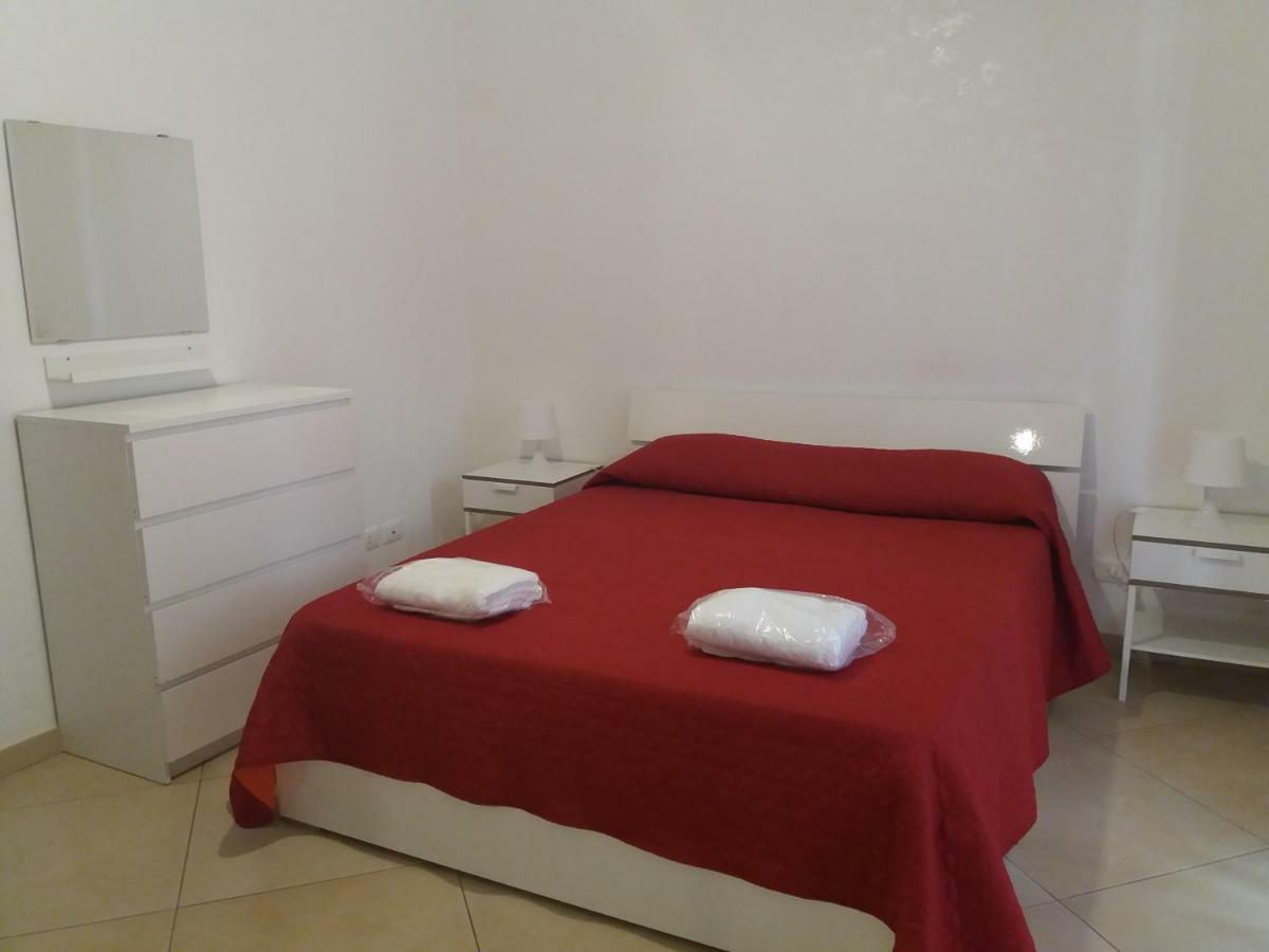 Le Cisterne Holiday Home Манфредония Экстерьер фото
